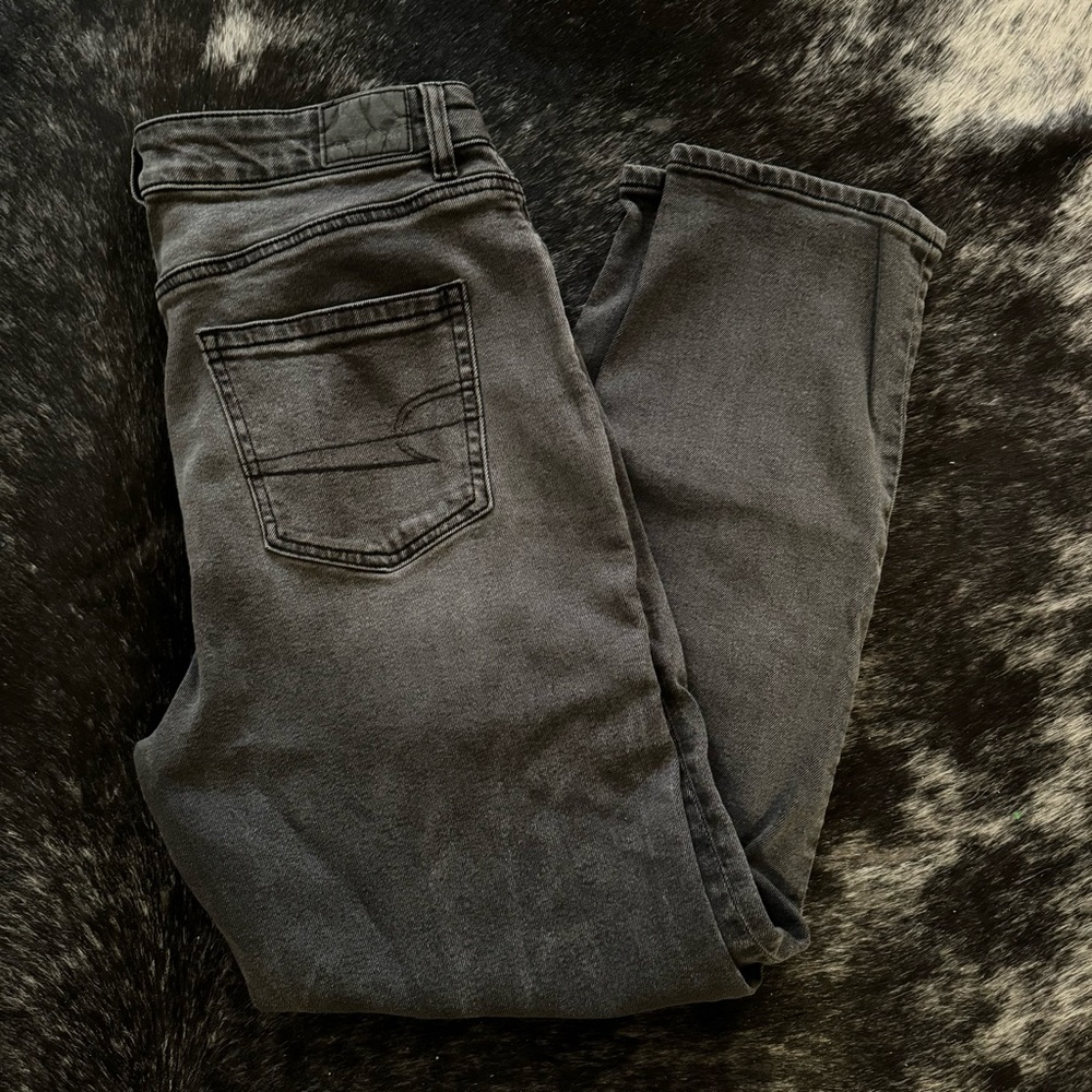 American Eagle Mom Jeans